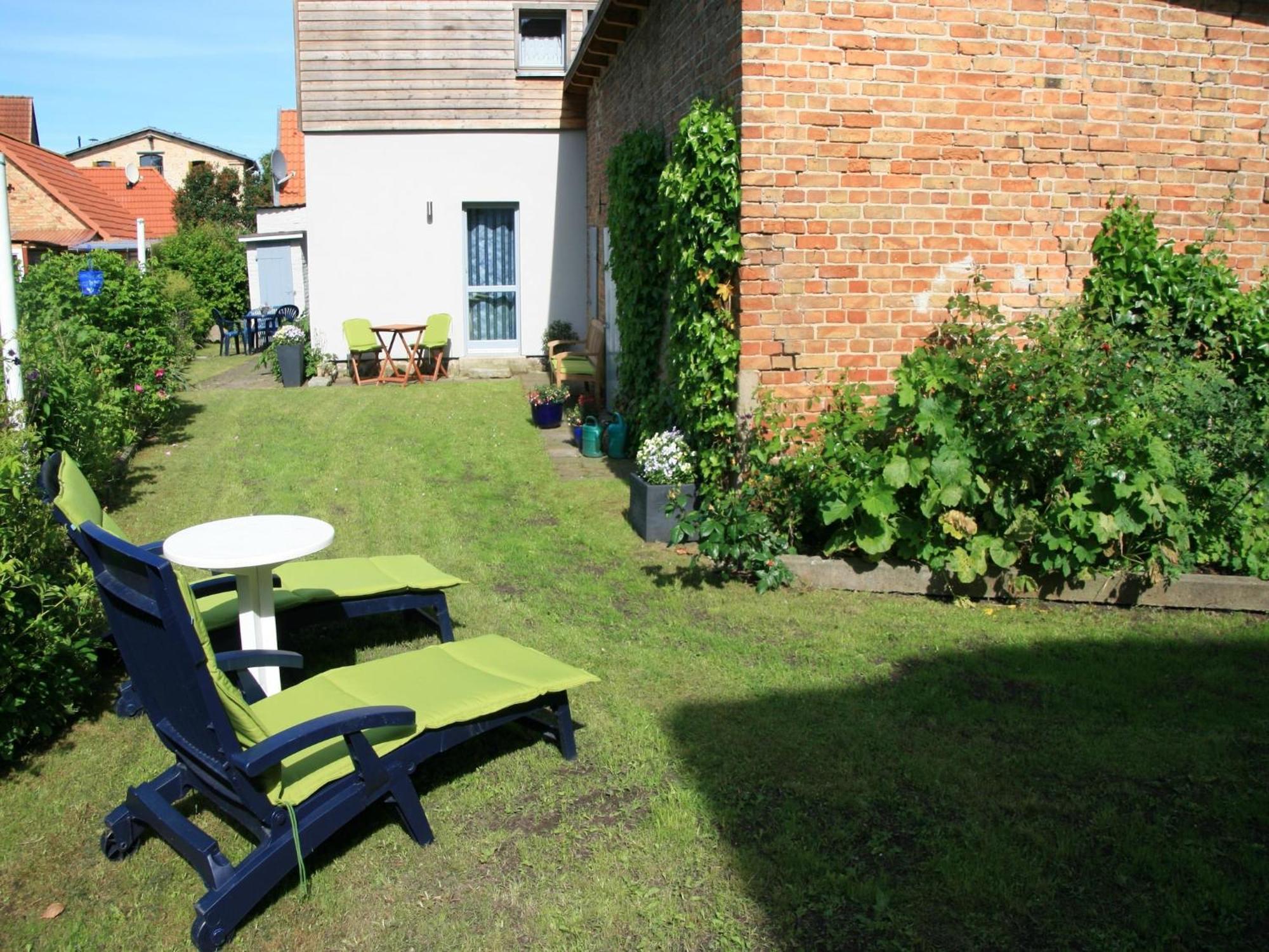 Stylish Apartment With Garden In Kluetz Eksteriør billede